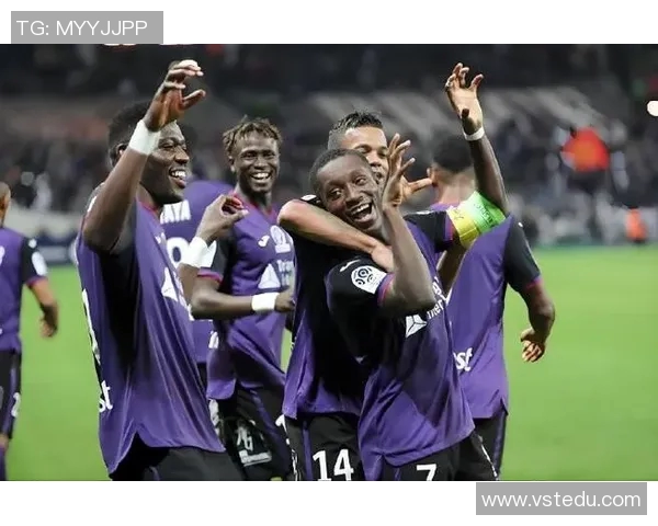 波尔多主场迎战亚眠争夺法甲积分榜关键战役