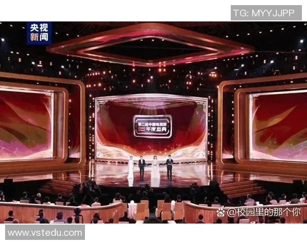 谢什科的传奇人生与影响力探讨:从足球场到社会舞台的多重角色 谢什科的传奇人生与影响力探讨:从足球场到社会舞台的多重角色