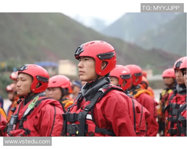 重庆飞盘队的包夹战术解析与实战应用探讨 重庆飞盘队的包夹战术解析与实战应用探讨