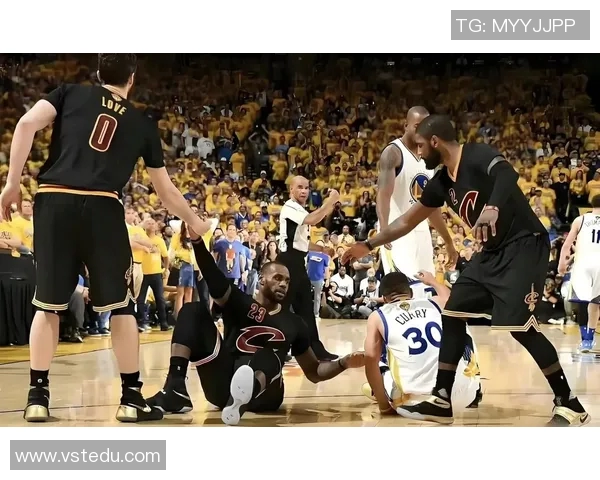 2015至2016赛季勇士与小牛的巅峰对决回顾与分析