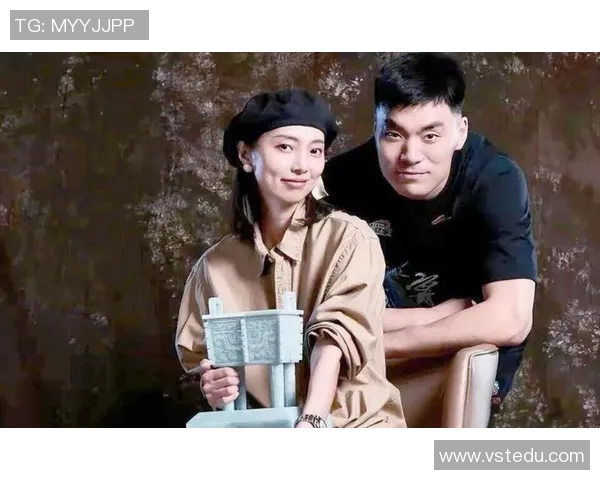 李晓旭的奋斗历程：从普通学生到职场精英的成长故事